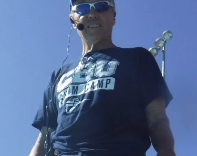 Swimmunicator